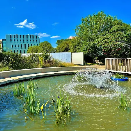 فندق Porte Des Lilas 2*