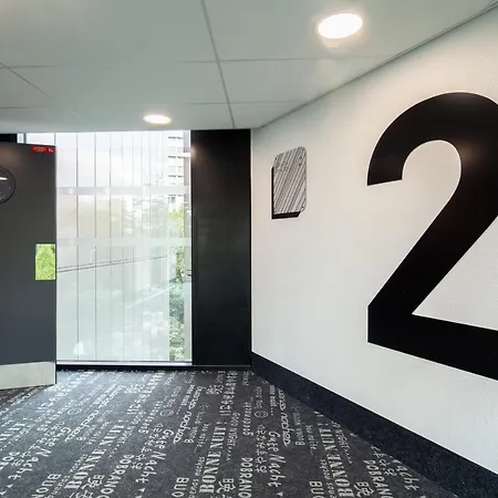 Porte Des Lilas باريس