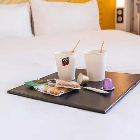 Porte Des Lilas Hotel 2*