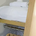 Porte Des Lilas Hotel 2*