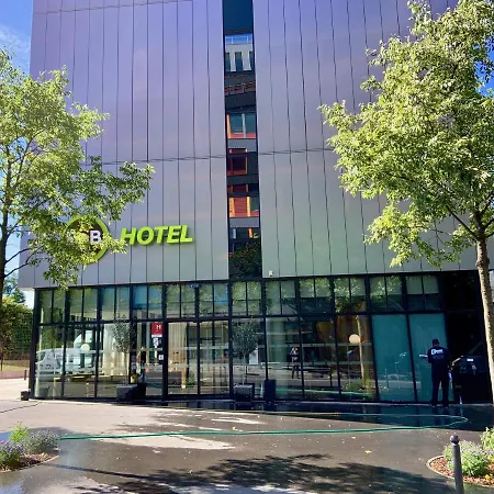 Hotel Porte Des Lilas París