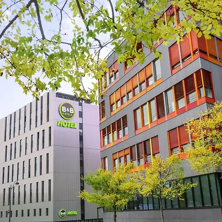 Hotell Porte Des Lilas 2*