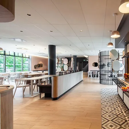 Porte Des Lilas Paryż