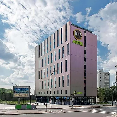 Porte Des Lilas Hotel 2*