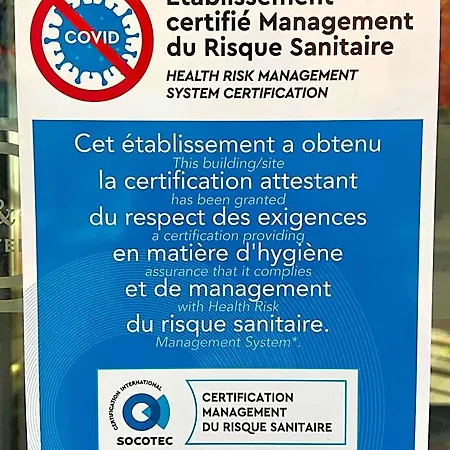 Porte Des Lilas 2* París