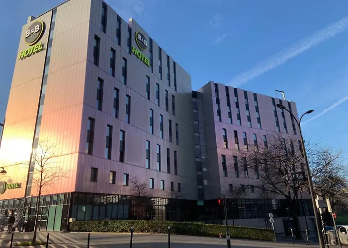 Porte Des Lilas Szálloda Párizs