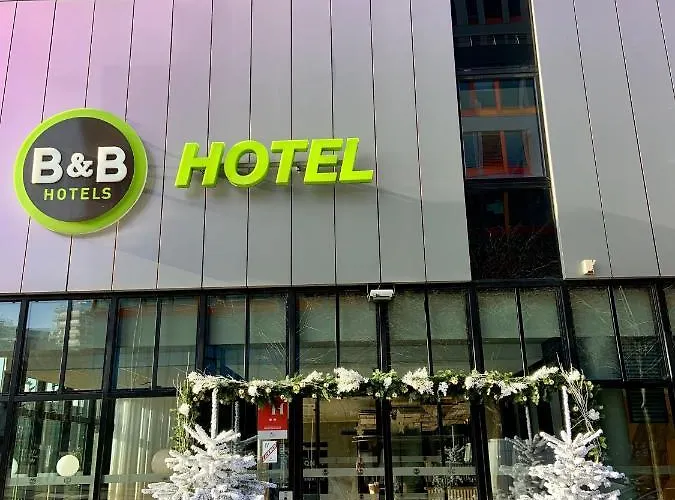 Szálloda Porte Des Lilas Párizs