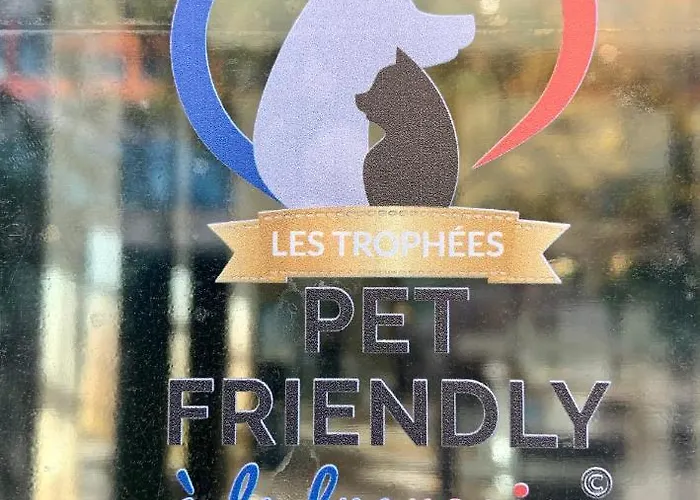 Porte Des Lilas Szálloda 2*