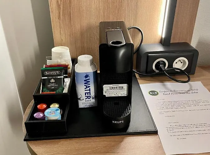 Porte Des Lilas Szálloda 2*