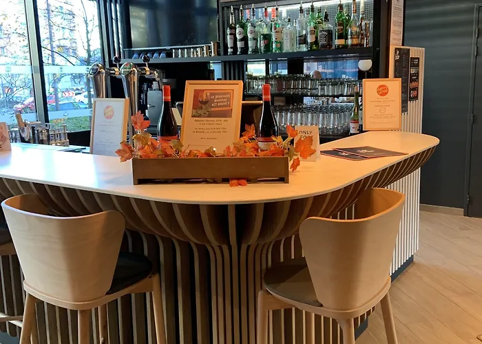 Szálloda Porte Des Lilas 2*