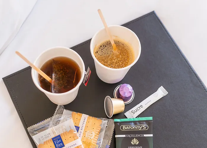 Porte Des Lilas Szálloda 2*