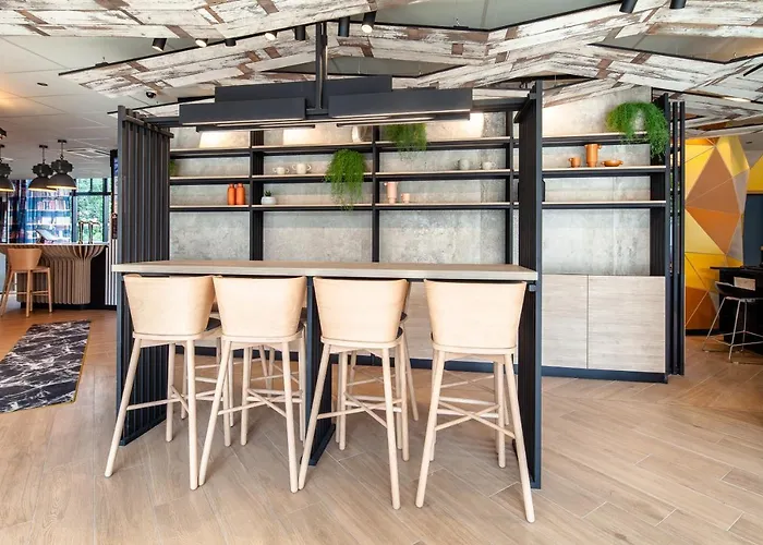 Szálloda Porte Des Lilas