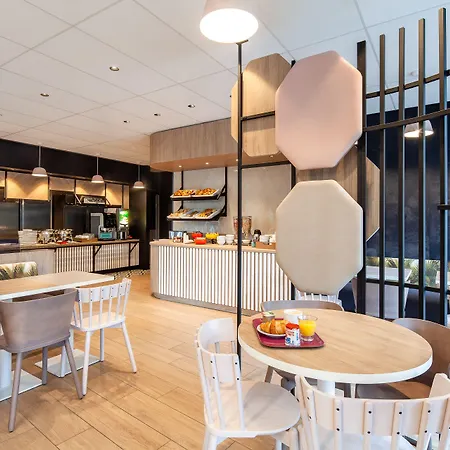 Porte Des Lilas Paris